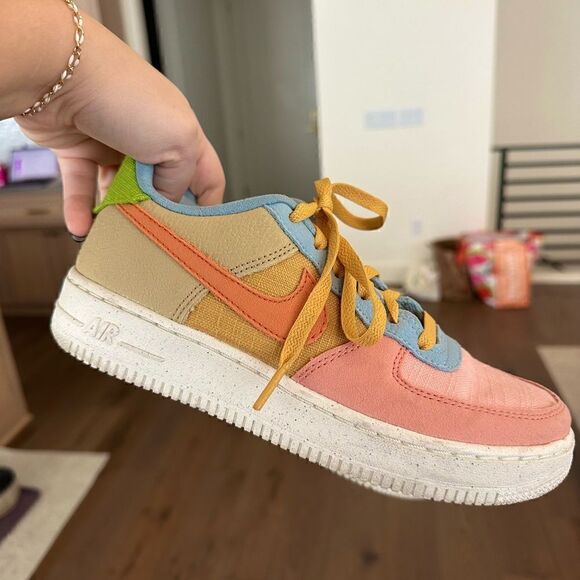 Nike Air Force 1 Low '07 LV8 - Picture 2 of 9